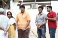 Actor Jeeva Cast Their Votes @ April 2014 Elections