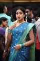 Beautiful Tanushree Dutta in Saree Pics