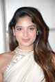 Thadam Actress Tanya Hope New Saree Images