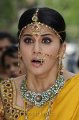 Tapsee Cute in Traditional Saree Pics