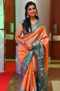 Anchor Shyamala @ Thalaivi Movie Pre Release Event Photos