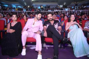 Anupama, Siddhu Jonnalagadda, Vishwak Sen, Neha Shetty @ Tillu Square Movie Success Meet Photos