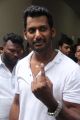 Actor Vishal cast their Votes in TN Election 2016