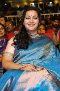 Actress Renu Desai @ Tiger Nageswara Rao Pre Release Event Stills