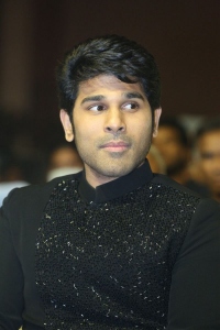 Allu Sirish @ Urvasivo Rakshasivo Pre Release Event Stills