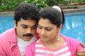 Sanjeev, Nandhana in Uyirukku Uyiraaga Tamil Movie Stills