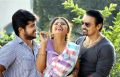 Venki, Vaidehi, Srini in Vaathu Tamil Movie Stills