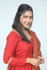 Masthu Shades Unnai Ra Movie Heroine Vaishali Raj Stills