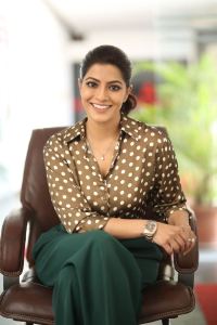 Actress Varalaxmi Latest Photos @ Sabari Movie Interview