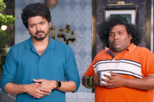 Vijay, Yogi Babu in Varasudu Movie HD Stills