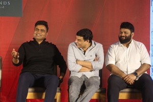 Vamshi Paidipally, Dil Raju, Thaman @ Varasudu Movie Press Meet Stills