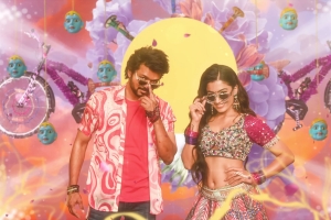 Vijay, Rashmika Mandanna in Varisu Movie Images HD