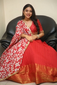 Actress Varsha Bollamma Images @ Swathimuthyam Pre Release