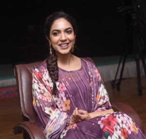 Varudu Kaavalenu Actress Ritu Varma Interview Pictures