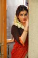 Veda Archana Face Expressions in Kamalatho Naa Prayanam Movie