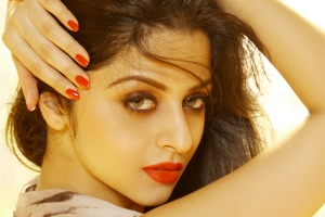 Tamil Actress Vedhika Portfolio New Images