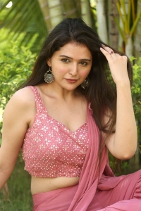 Telugu Actress Vedvika Soni Pictures