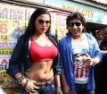 Veena Malik & Rajan Verma Promotes Ziindagi 50-50 in Kamathipura Photos