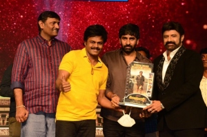 Naveen Yerneni, Sapthagiri, Gopichand Malineni, Balakrishna @ Veera Simha Reddy Movie Vijayotsavam Event Stills