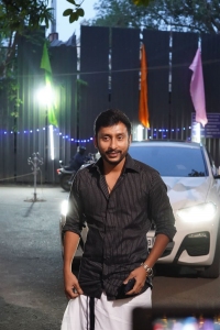 RJ Balaji @ Veetla Vishesham Audio Launch Stills