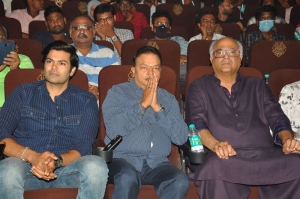 Ganesh Venkatraman, Ishari K Ganesh, Boney Kapoor @ Veetla Vishesham Audio Launch Stills