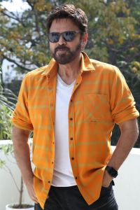 Saindhav Movie Actor Venkatesh Interview Photos