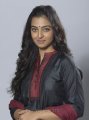 Radhika Apte in Vetri Selvan Movie Stills