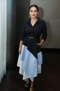 Actress Vidya Balan Pics @ Bhool Bhulaiyaa 3 Press Meet