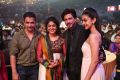 Actor Arjun wife Niveditha, Shahrukh Khan, Arjun daughter Aishwarya @ Vijay Awards 2014