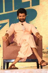 Hero Vijay Devarakonda Pictures @ Family Star Press Meet