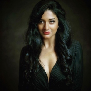 Actress Vimala Raman Latest Hot Photoshoot Images