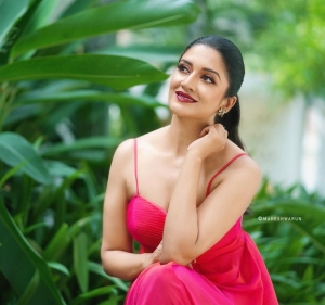 Actress Vimala Raman Latest Photoshoot Images