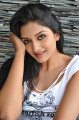 Vimala Raman Hot Photo Shoot Pics