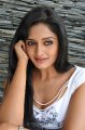 Vimala Raman Hot Photo Shoot Pics