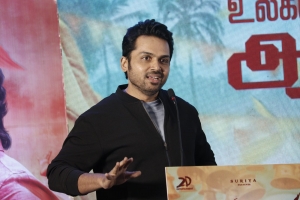 Actor Karthi @ Viruman Movie Press Meet Stills