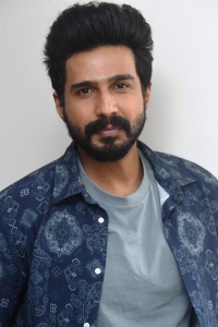 Actor Vishnu Vishal Photos @ FIR Movie Interview