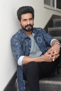 Actor Vishnu Vishal Photos @ FIR Movie Interview