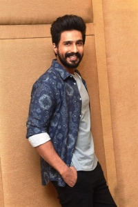 Actor Vishnu Vishal Photos @ FIR Movie Interview