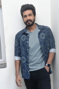 Actor Vishnu Vishal Photos @ FIR Movie Interview