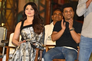 Urvashi Rautela, Devi Sri Prasad @ Waltair Veerayya Movie Press Meet Stills