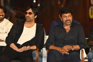 Ravi Teja, Chiranjeevi @ Waltair Veerayya Movie Press Meet Stills