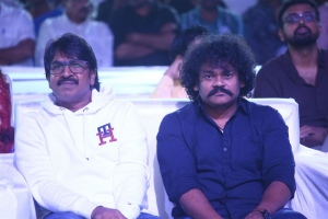 Shakalaka Shankar, Srinivasa Reddy @ Waltair Veerayya Pre Release Event Vizag Stills