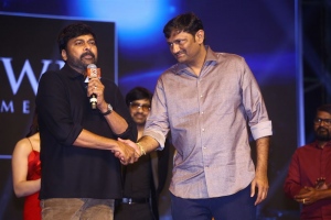 Chiranjeevi, Naveen Yerneni @ Waltair Veerayya Pre Release Event Vizag Stills