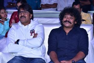 Shakalaka Shankar, Srinivasa Reddy @ Waltair Veerayya Pre Release Event Vizag Stills