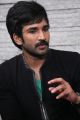 Actor Aadhi @ Yagavarayinum Naa Kaakka Friendship Day Stills