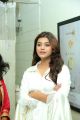 Actress Yamini Bhaskar Launches BeYou Family Salon at Narasaraopet Photos
