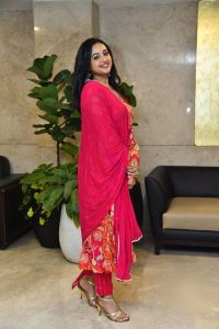 Actress Yasha Shivakumar Stills @ Vey Dharuvey Pre Release