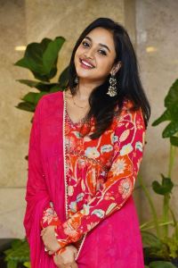 Vey Dharuvey Movie Actress Yasha Shivakumar Stills