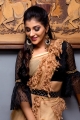 Actress Yashika Anand Saree New Photos HD