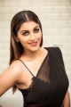 Actress Yashika Anand Saree New Photos HD